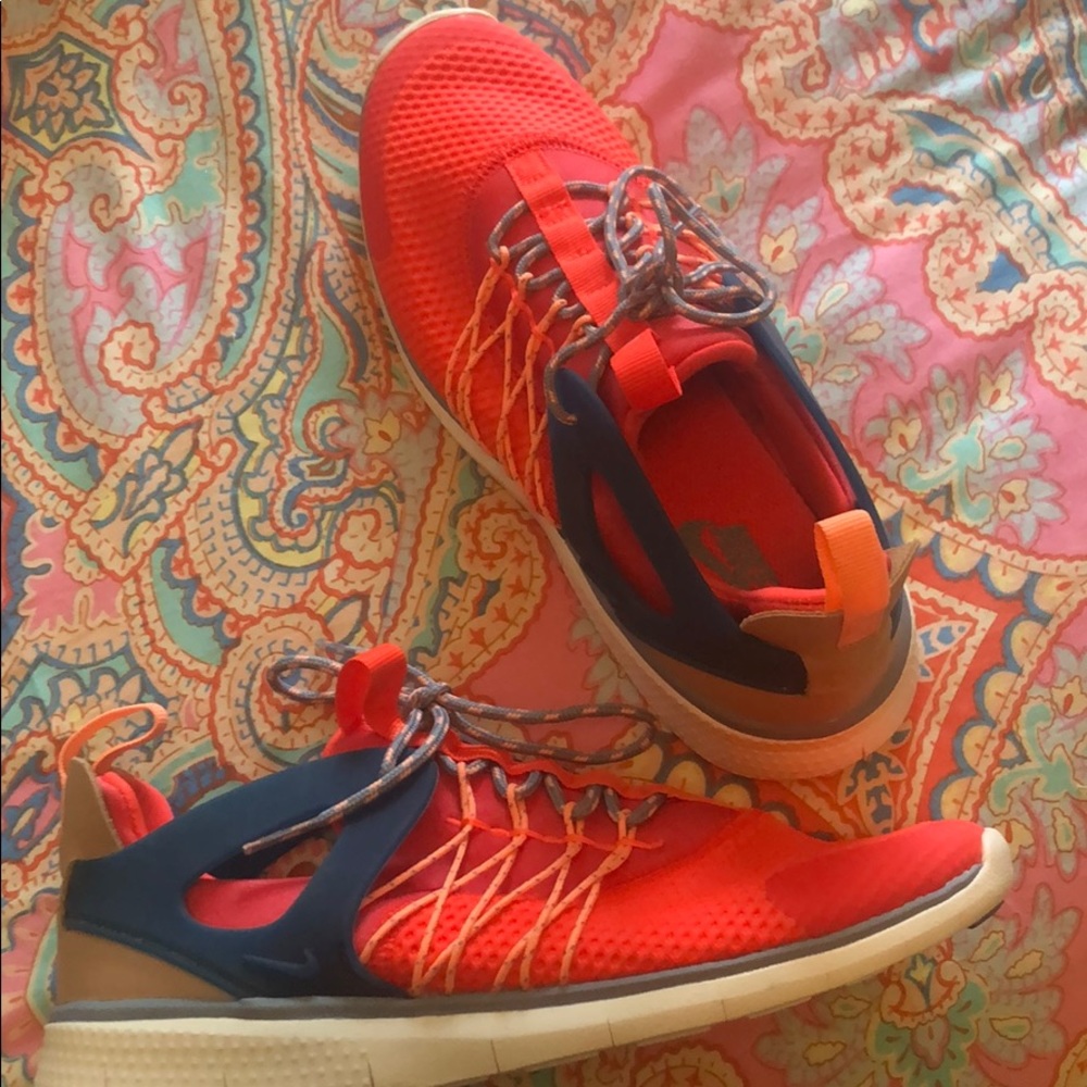Nike shoes